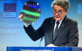 欧洲芯片补贴缩水至430亿欧元！恩智浦CEO：5000亿欧元才够